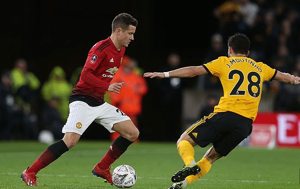 应场地并找 应场地并找